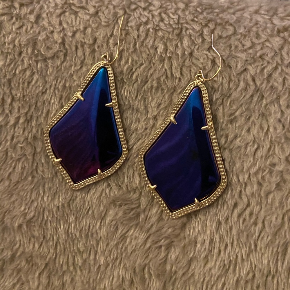 RARE Kendra Scott black iridescent Alex earrings